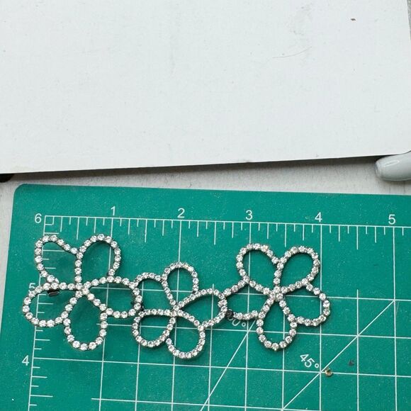 ZARA Long Flower Chain Dangle Rhinestone Statement Earrings Summer Flower Power - Picture 5 of 8